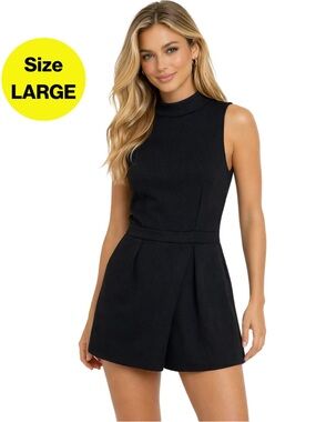 2/for $20 🪩 MANITO Sleeveless High-Neck Black Shorts Elegant Romper (Size Large)